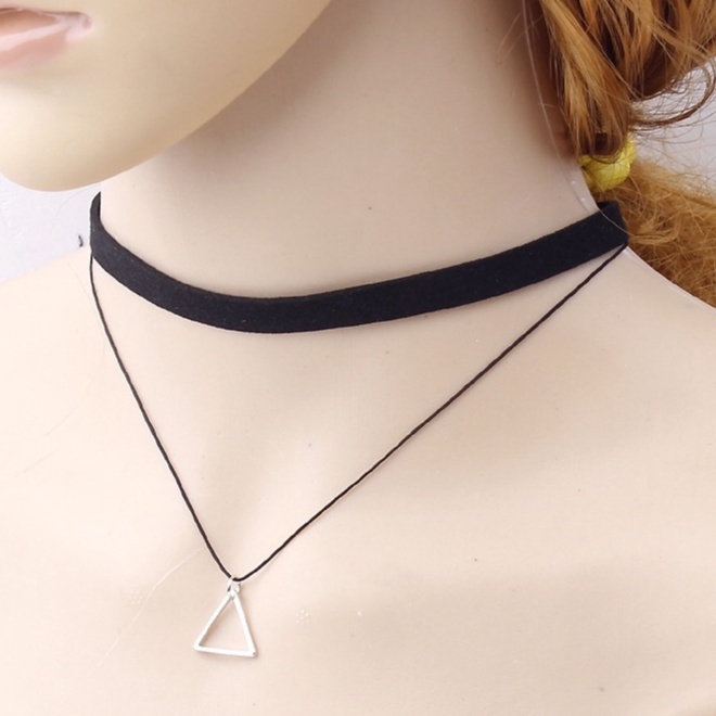 Korea Geometris Liontin Multilayer Rantai Klavikula Pribadi Fashion Retro Tren Kalung