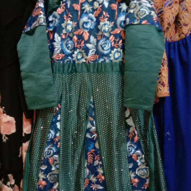 Gamis syar'i mewah