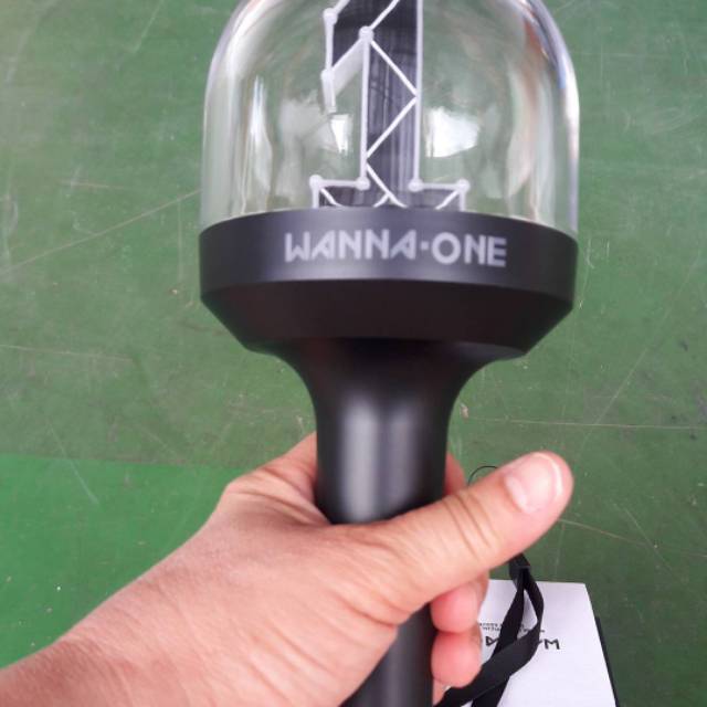 LS wanna one official