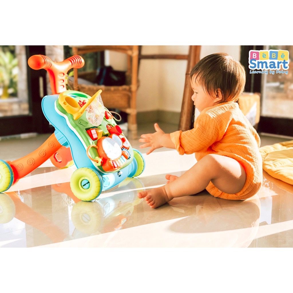 Bebe Smart fun Magical walker &amp; learning table