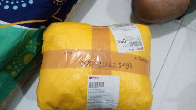 Perlengkapan Haji Umroh/ Oblong Kantong Doraemon