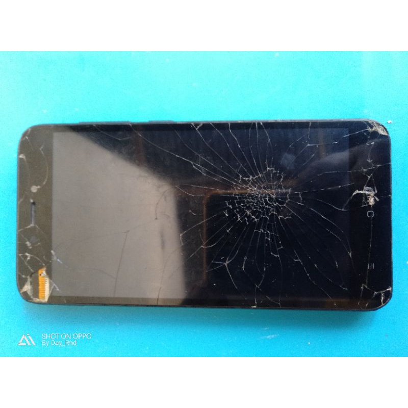 Xiaomi Redmi Go minus baca deskripsi.