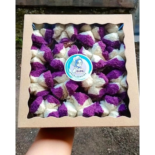 

Bolu kukus mekar/isi 16pcs