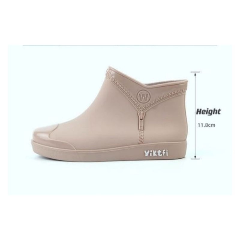 Sepatu Boot Boots But Wanita Import Karet Low Heels Lentur Anti air Banjir Keong Tinggi 21 Cm Kebun Taman Pasar Lembut PVC Sol Tebal Pantai APD Kesehatan on Slip Cewek Paku Beling Kaca Safety Bukan AP