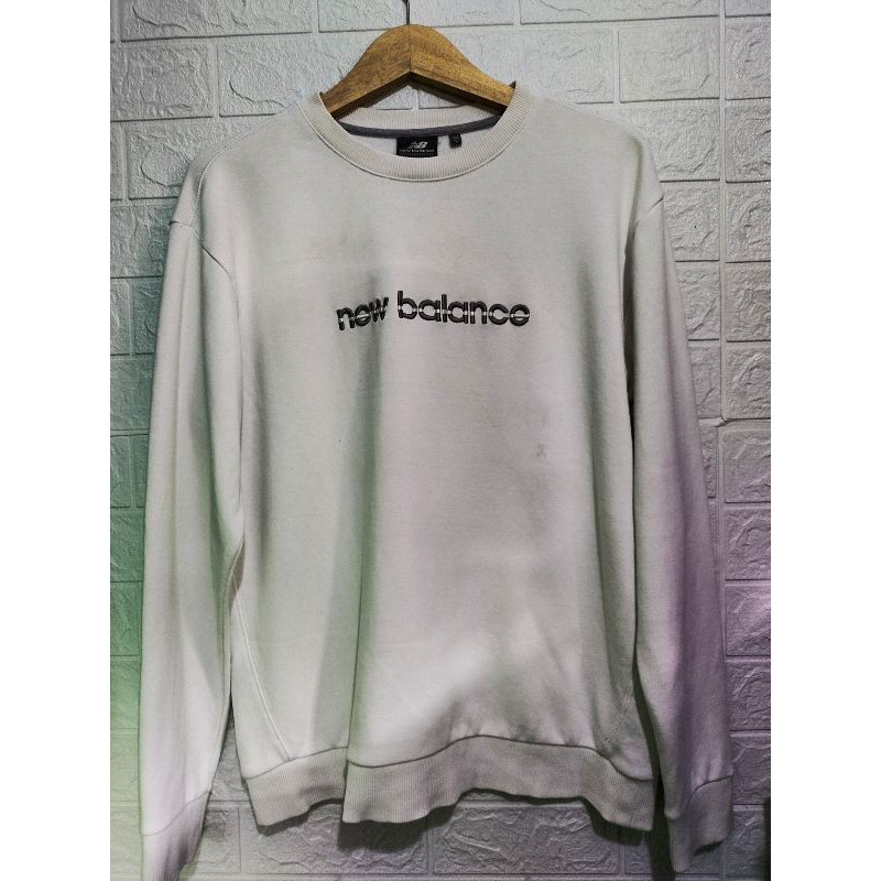 CREWNECK NEW BALANCE SECOND | THRIFT SHOP