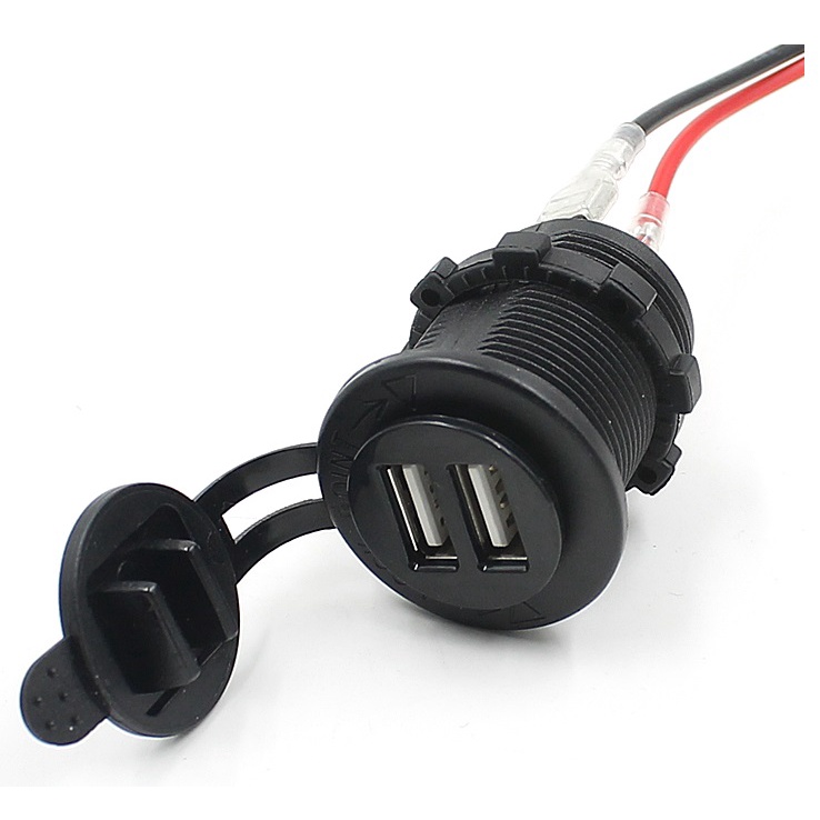 GRIFFIN Dual USB Port Charging 12-24 V for Motorcycle - QC2