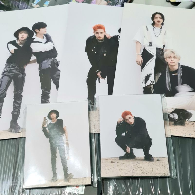 STRAY KIDS Folded Poster Unit /Special Mini Book benefit / POP UP STANDEE - Official Fr Album Noeasy