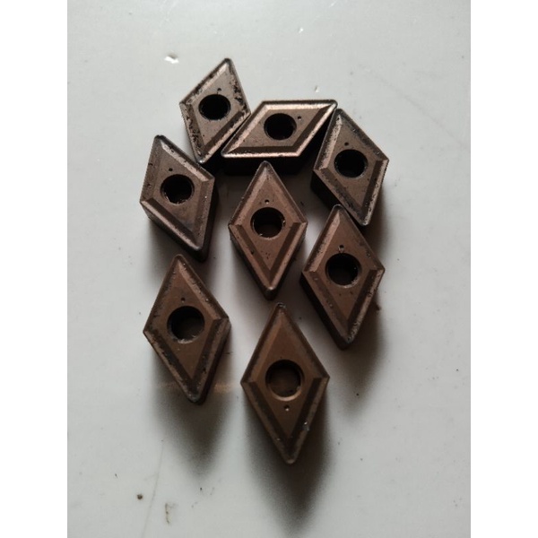 INSERT, PAHAT BUBUT DNMG 1104 CARBIDE