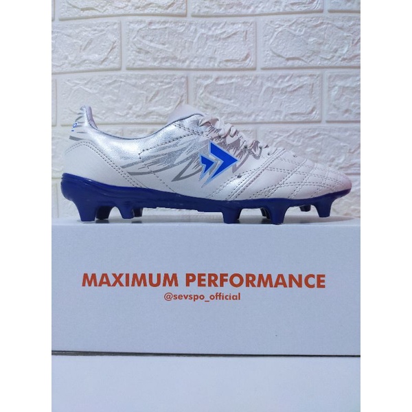 Sepatu Bola SEVSPO KEMPO NL Garuda-2