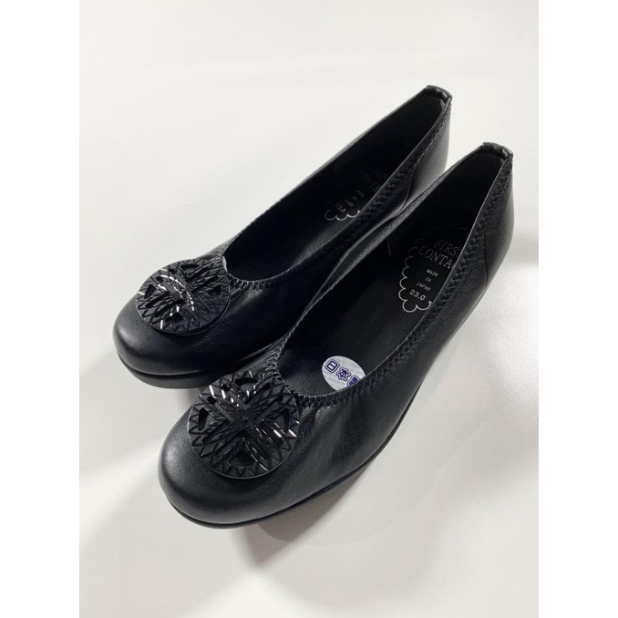 Sepatu FIRST CONTACT jepang original / made in Japan wanita