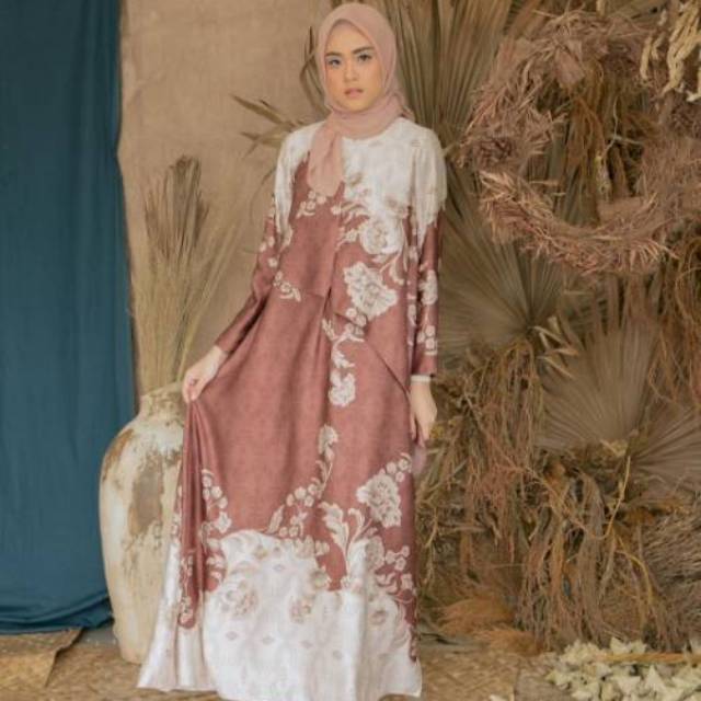 Maumere Dress in Bronze size M by wearing klamby