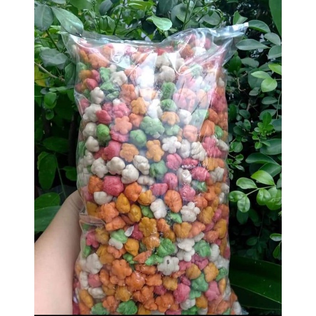 

kerupuk bintang jadul,gurih,rapuh.500 gr