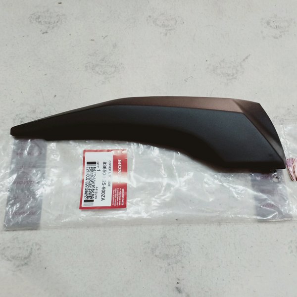 cover L rr side body kecil beat fi K25 kiri original 83650-k25-900za