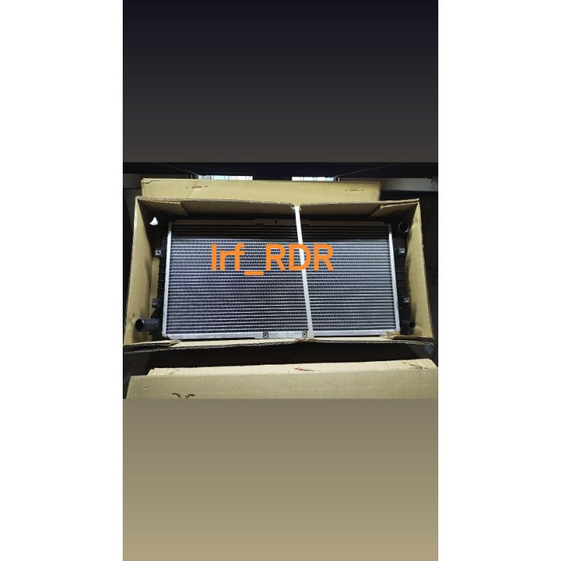 Radiator Cronos V6 2500cc MT