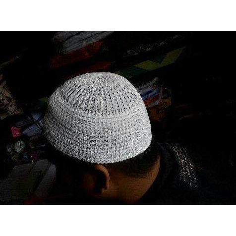 Promo  Peci Rajut / Peci Murah / Peci Hitam Putih Polos