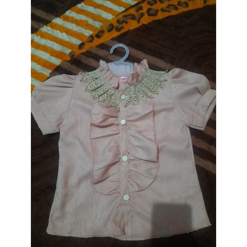Setelan Renda Pink