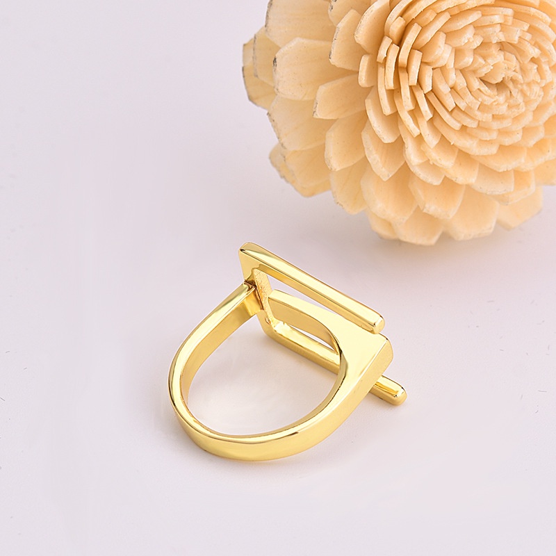 Cincin Jari Telunjuk 18k Gold Bahan Stainless Untuk Wanita