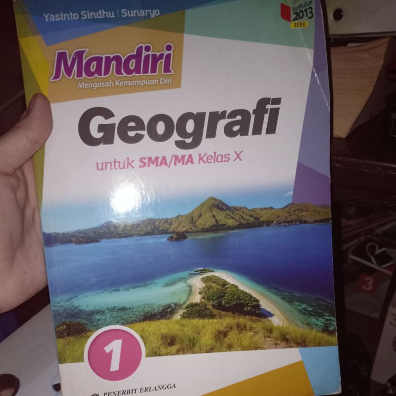 Buku Mandiri Geografi Erlangga Kelas 10