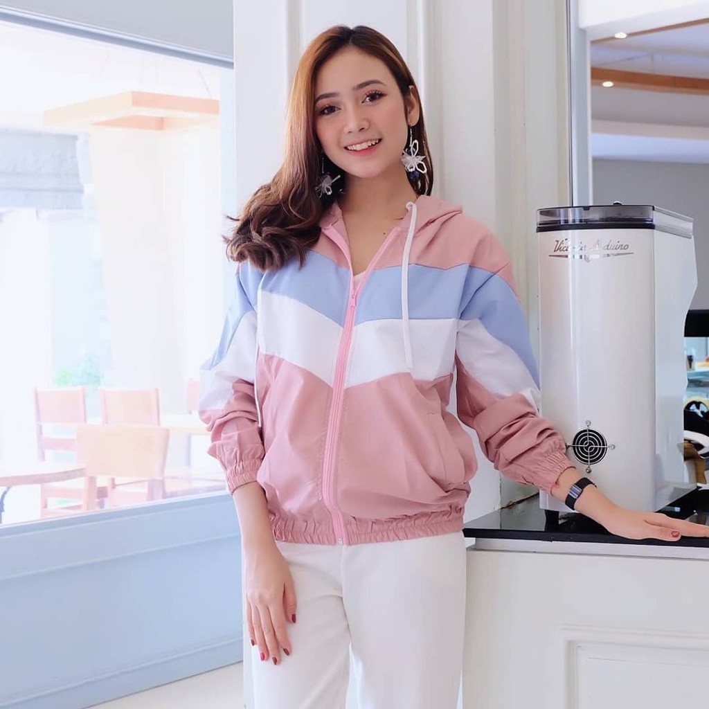 Pro Collection - Lumino Jaket - Jaket Parasut Wanita