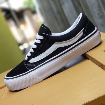 Sepatu vans pria Vans Oldskool Premium Sepatu Vans Hitam Putih Sneakers cowok Old Skool Pria Wanita