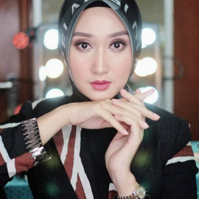 Dian Pelangi Studio JFW Series