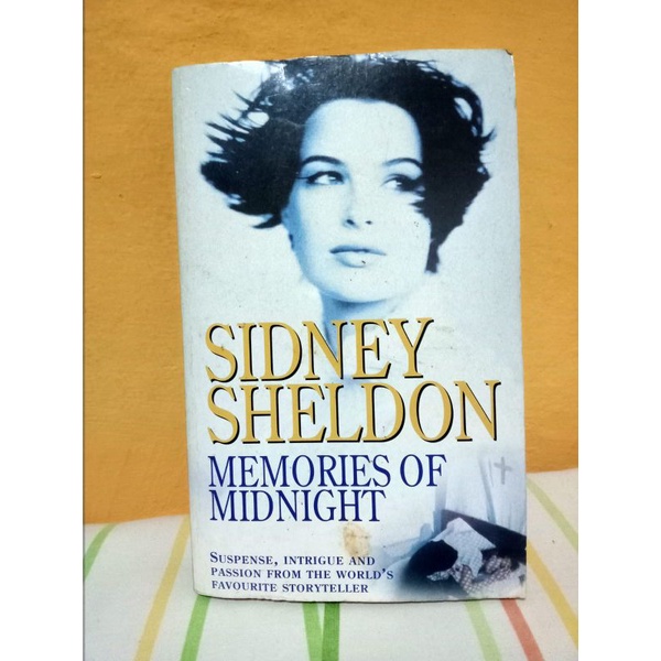 Buku MEMORIES oOF MIDNIGHT by SIDNEY SHELDON