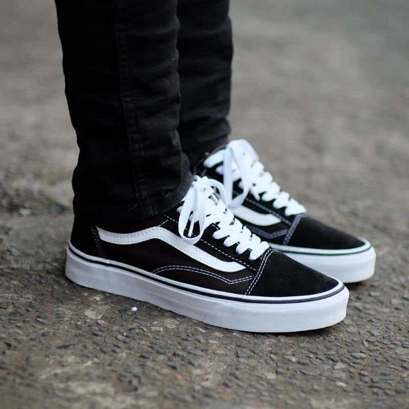 VANS OLD SKOOL BLACK-WHITE CLASSIC ORIGINAL