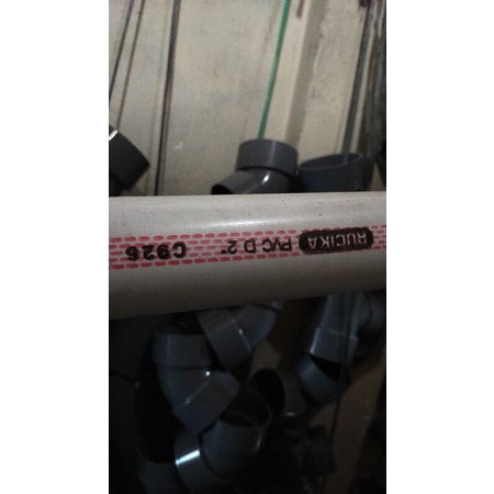 Pipa air PVC merk Rucika ukuran 2 inci D meteran