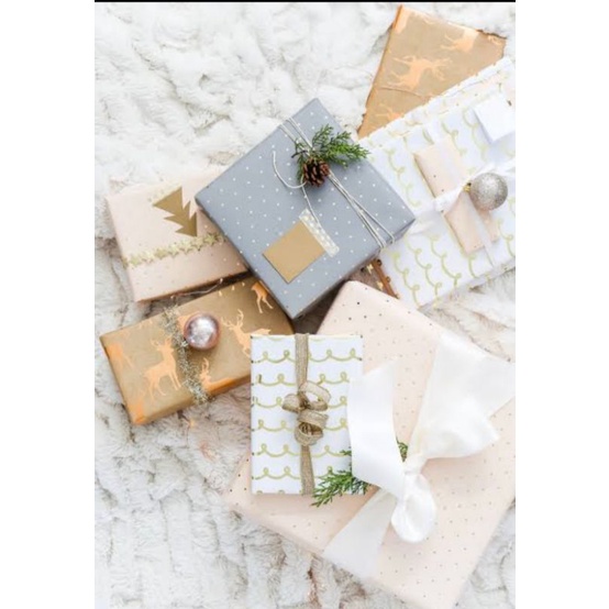 

Kertas kado (gift wrap) / Pita (ribbon) / Kartu (card)