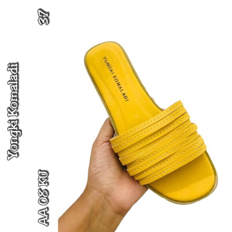 sandal yongki slip kuning