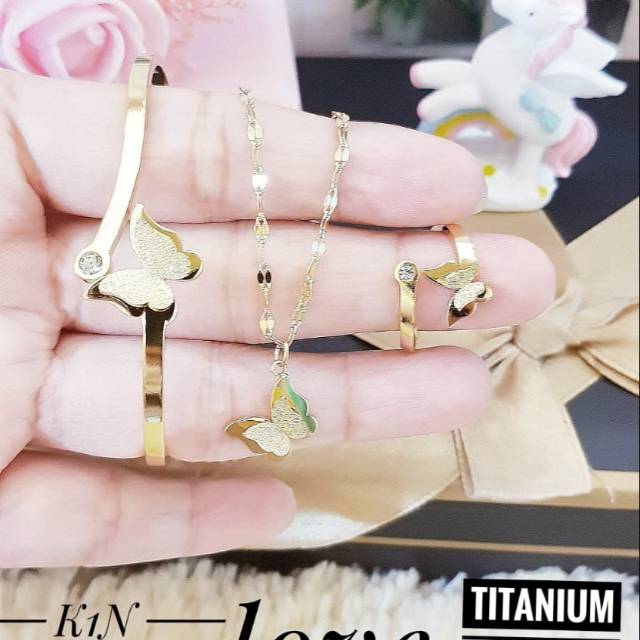 Titanium set perhiasan 1610j