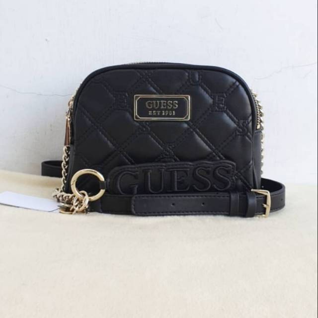 guess quilted emboss black bag