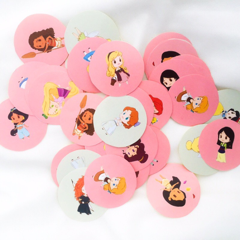 

Karakter Sticker Packs (Princess, Brick)