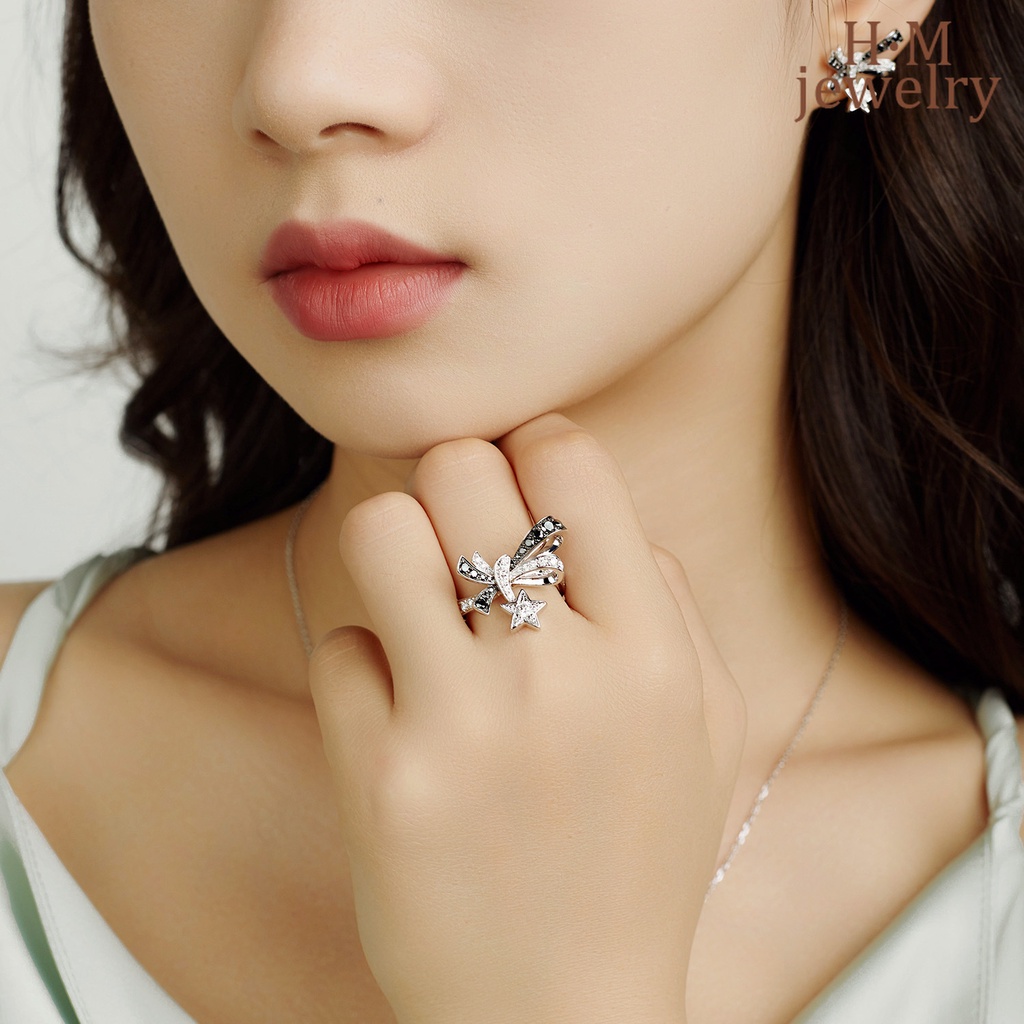 Set Anting Tusukkalung Rantai Liontin Kupukupu Hias Berlian Imitasi Untuk Wanita