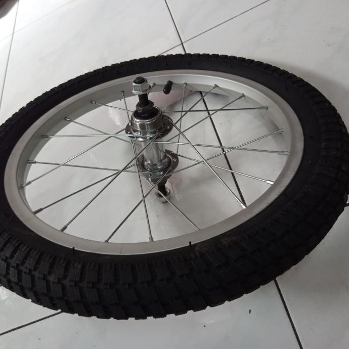1 Set Roda Sepeda 16 X 2.125 / 1.75 / 1.95 Belakang Ban Luar Dalam