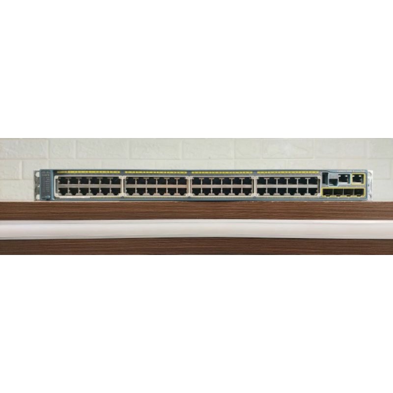 Switch Cisco Catalyst  2960S-48LPS-L 48-Ports Gigabit Second Berkualitas