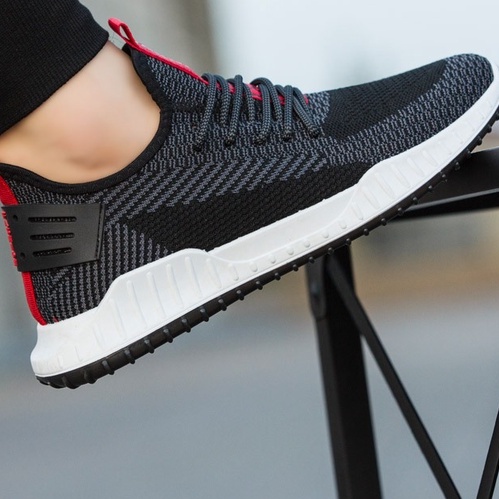 Sepatu Sneakers Pria Casual Sporty - J66