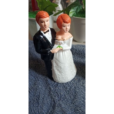 

Topper kue tar wedding