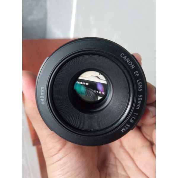 lensa fix canon 50mm stm
