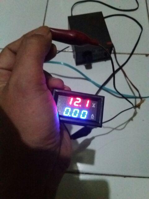 1pcs Dc 0-100v 10a Ammeter Voltmeter Digital/tampilan Ganda/detektor Tegangan 0.28 Merah Biru Led