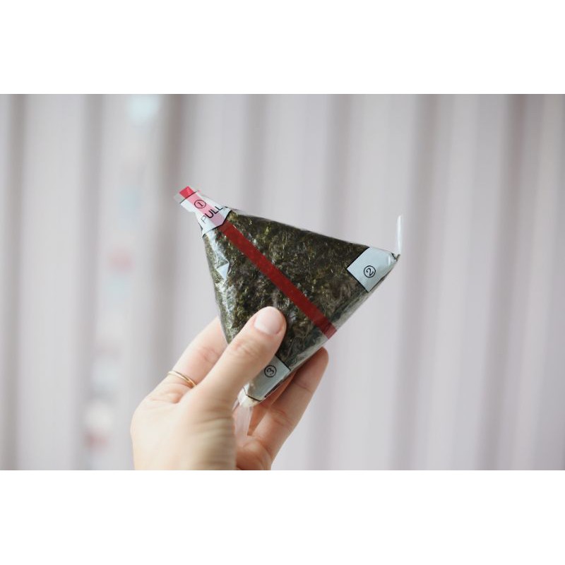 NORI ONIGIRI | 100  Lembar Nori Manjun Wrapper Bungkus Onigiri Triangle