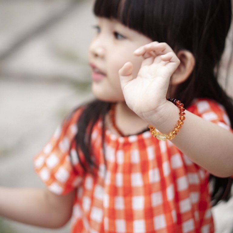 Gelang Baltic Amber for Babies. CE1 BY CARLIS BABY