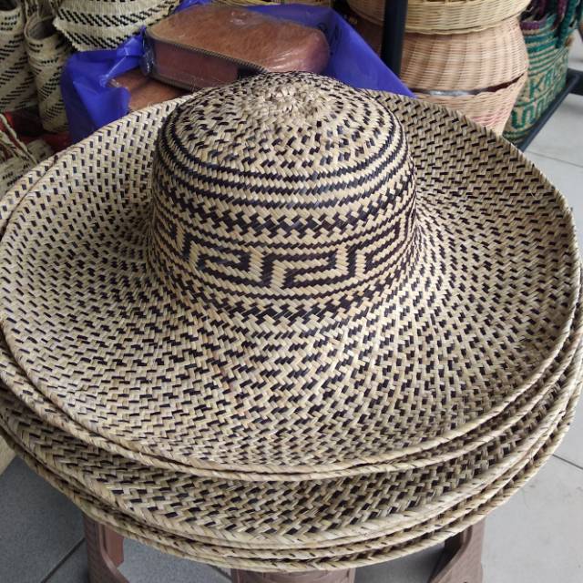 Topi rotan