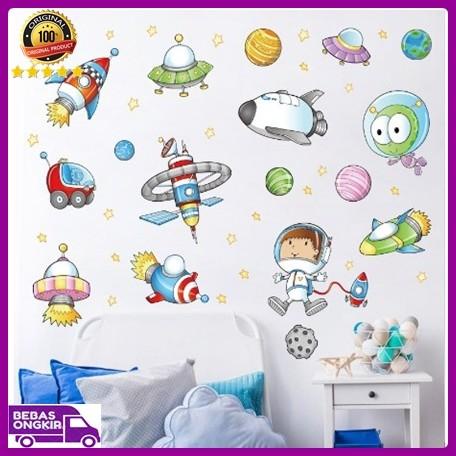 Wall Sticker Space Ship Planet Luar Angkasa Astronot Stiker Dinding Ld