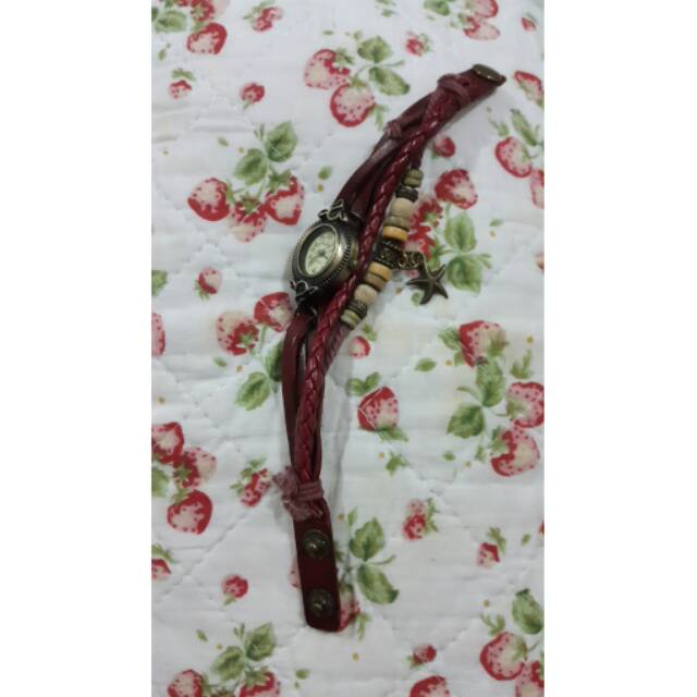 Jam tali Merah Bata preloved