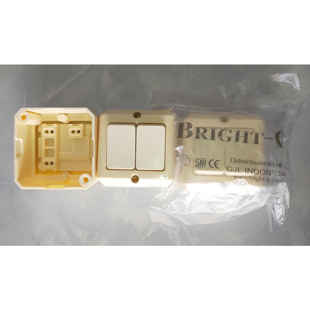 Saklar Seri OB SEGI Bright-G 702 Seri segi ob bright G