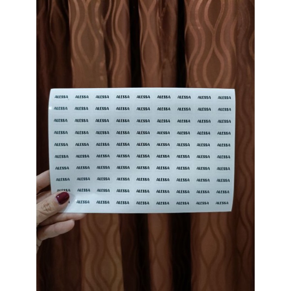 

Sticker_Label_Nama_Transparan_2x5_NOBORDER