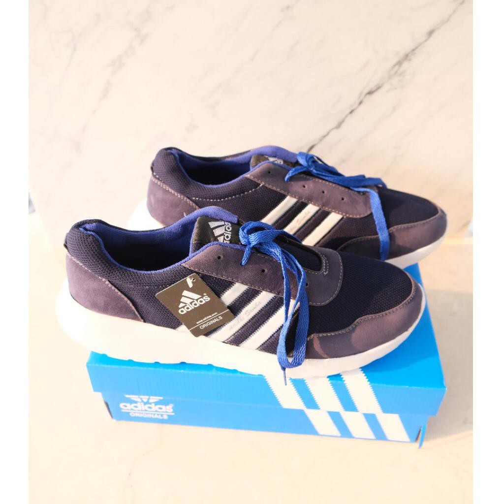 IMPORT - Sepatu Sneakers Pria Wanita Olahraga Big Size Jumbo 42 - 46 / PREMIUM