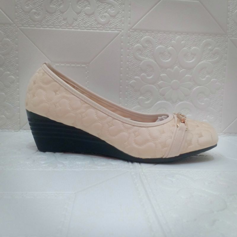 Wedges Pita. Sofiya