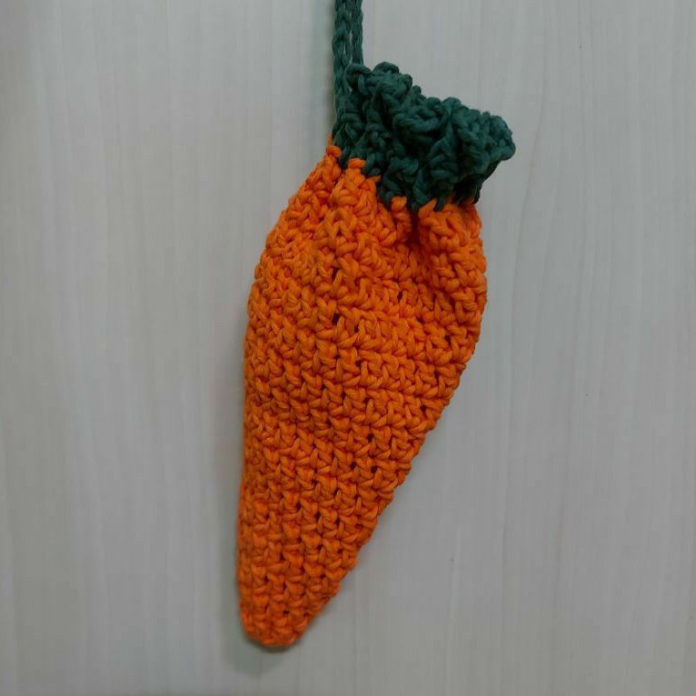

KOTAK PENSIL RAJUT CARROT WORTEL